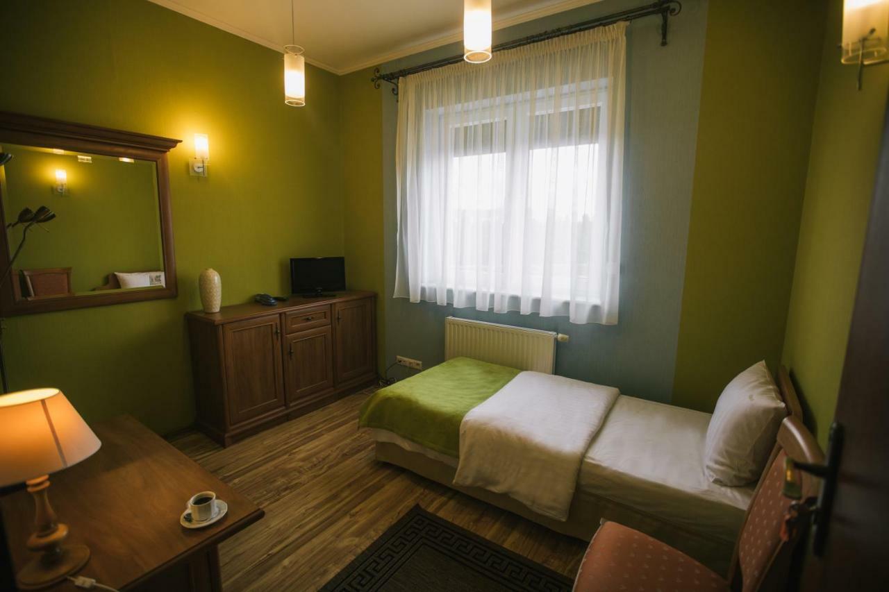 Motel S3 Międzyrzecz Exterior foto